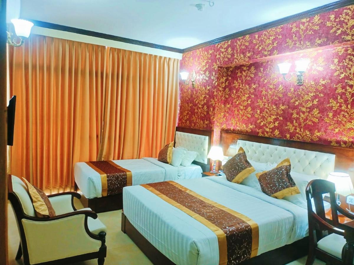 Hotel Crystal Rose - Sylhet Bagian luar foto